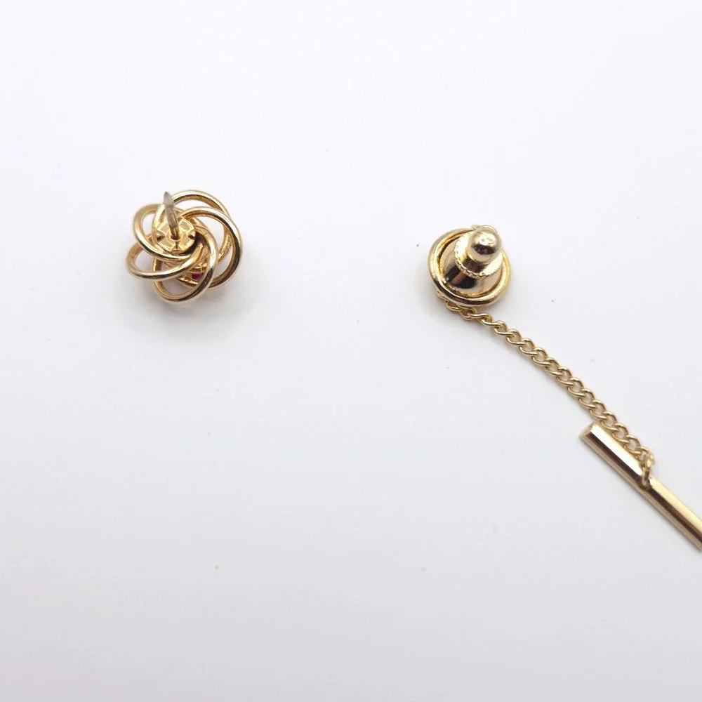 Vintage Gold Tone Knot Tie Tack Pink Stone Center‎ Chain T-Bar Accessory